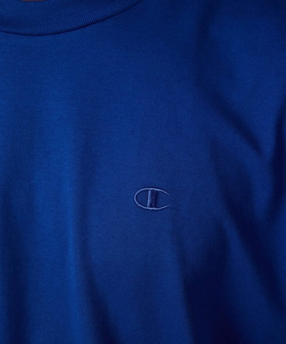 CHAMPION