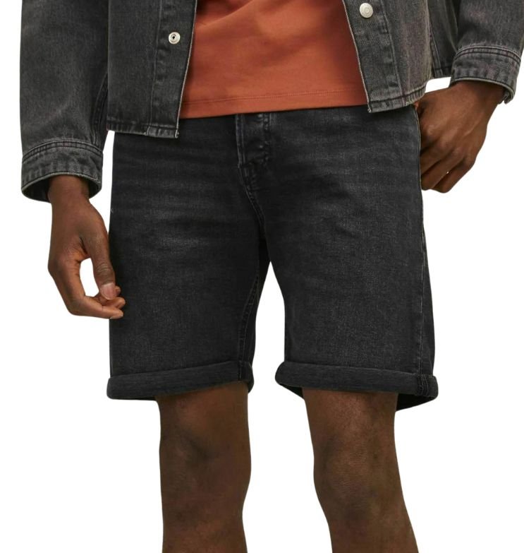 JACK & JONES
