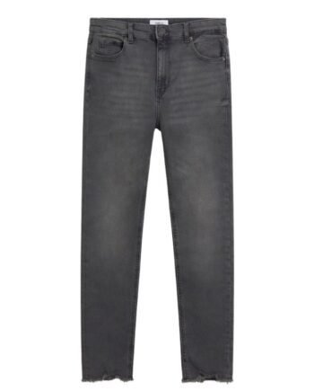 PULL & BEAR