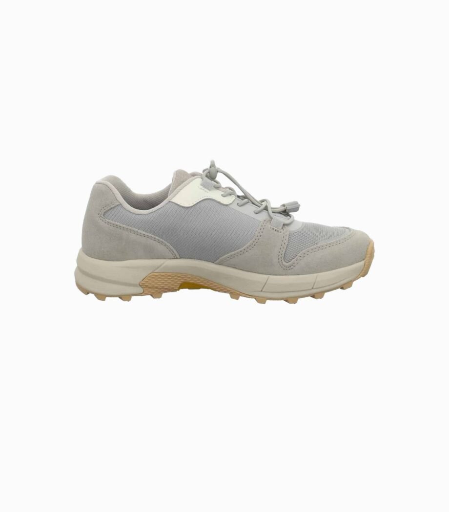 CAMEL ACTIVE