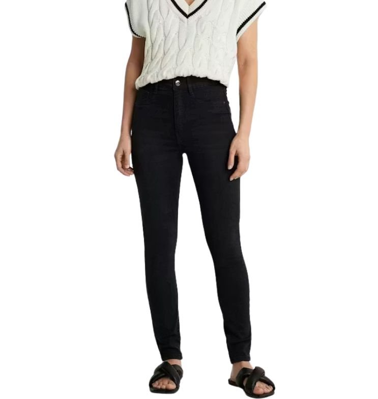 GINA TRICOT