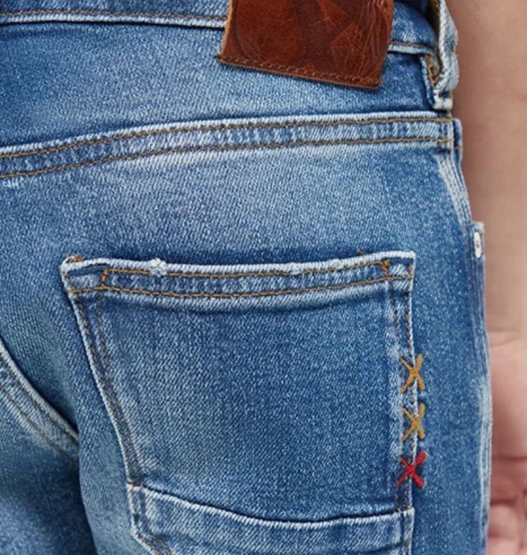 SCOTCH & SODA