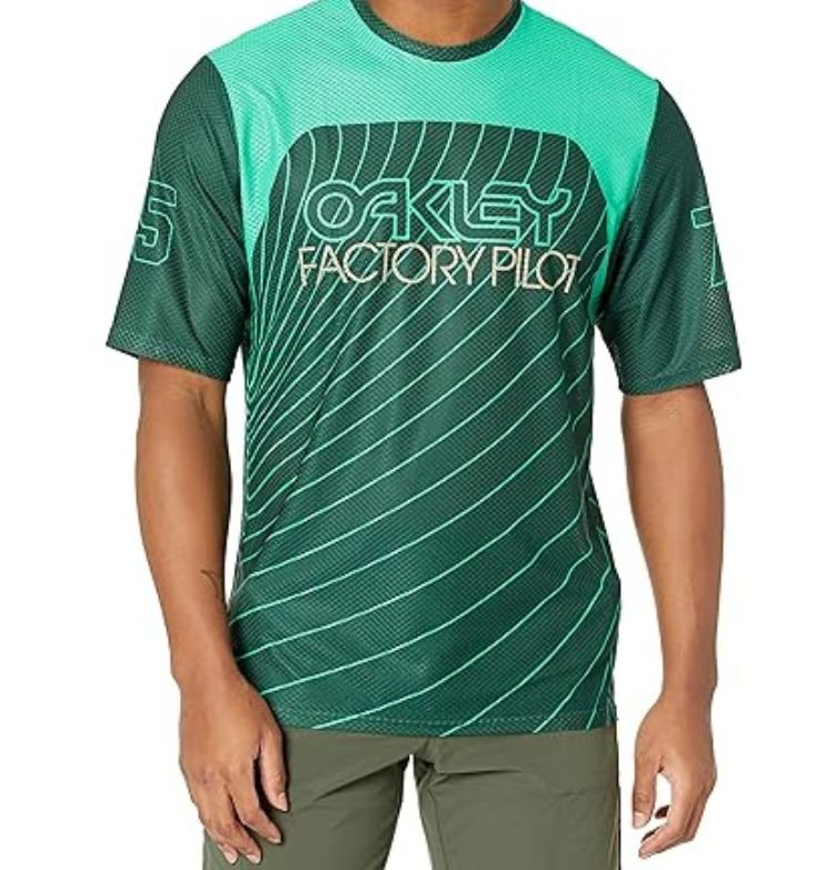 OAKLEY