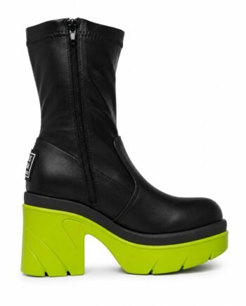 STEVE MADDEN