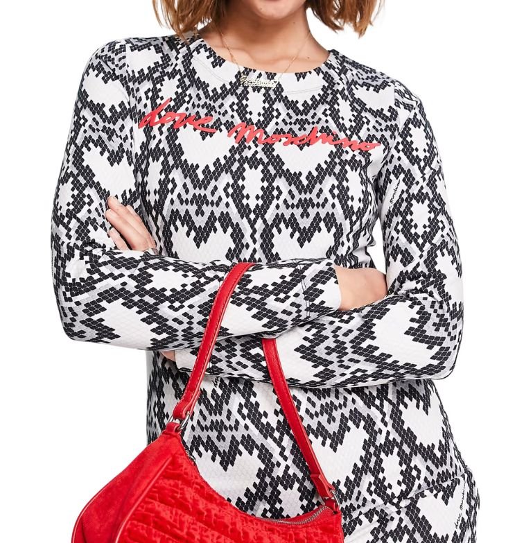 LOVE MOSCHINO