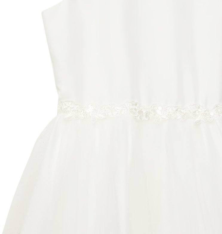 UNE HAUTRE COUTURE