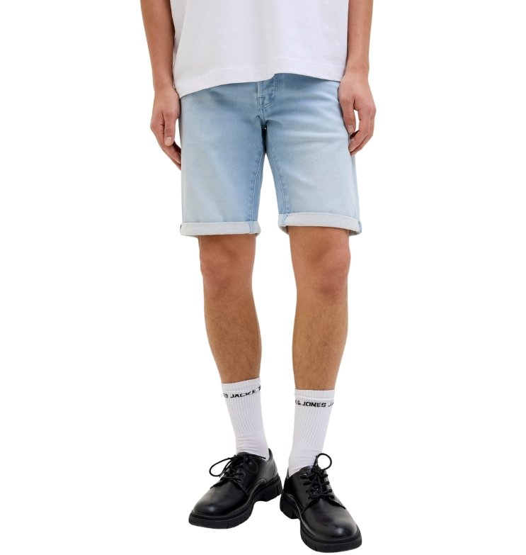 JACK & JONES