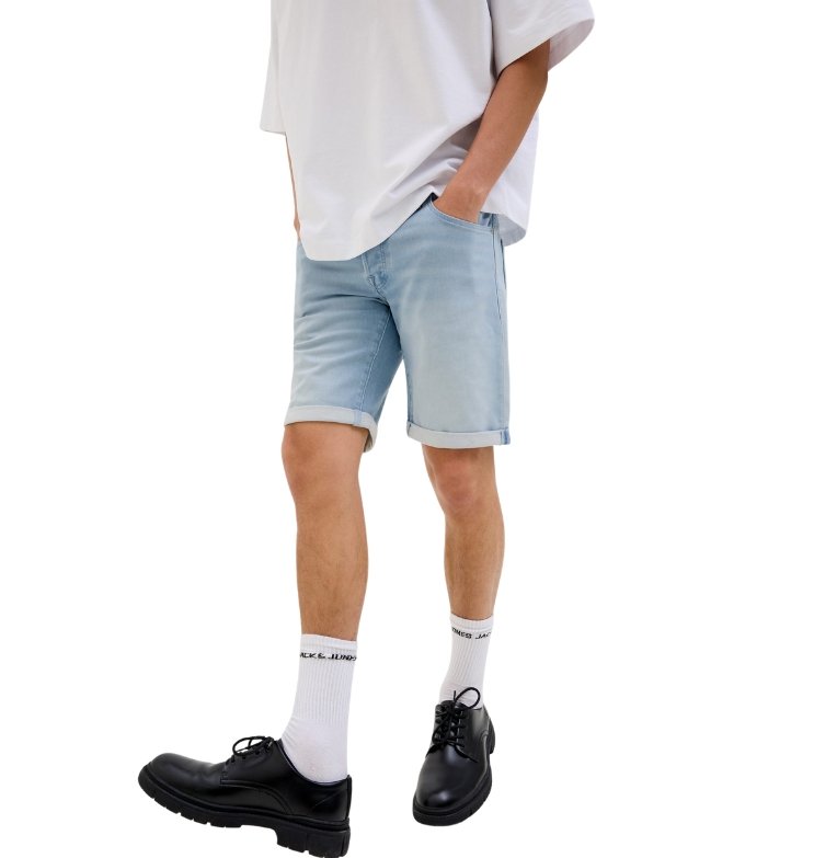 JACK & JONES