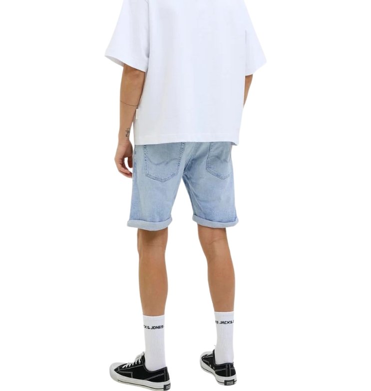 JACK & JONES
