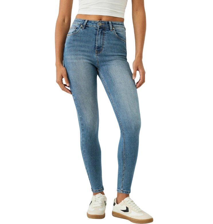 BERSHKA