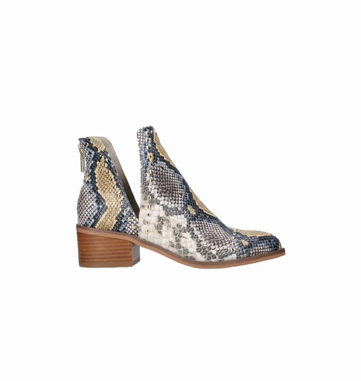 STEVE MADDEN
