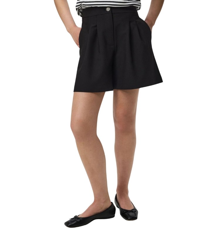PIECES