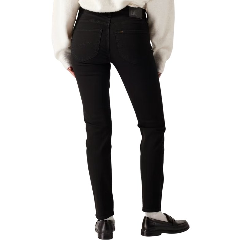 LEE