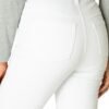 BASE LEVEL CURVY
