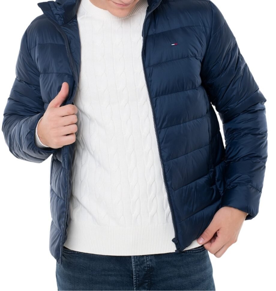 TOMMY JEANS