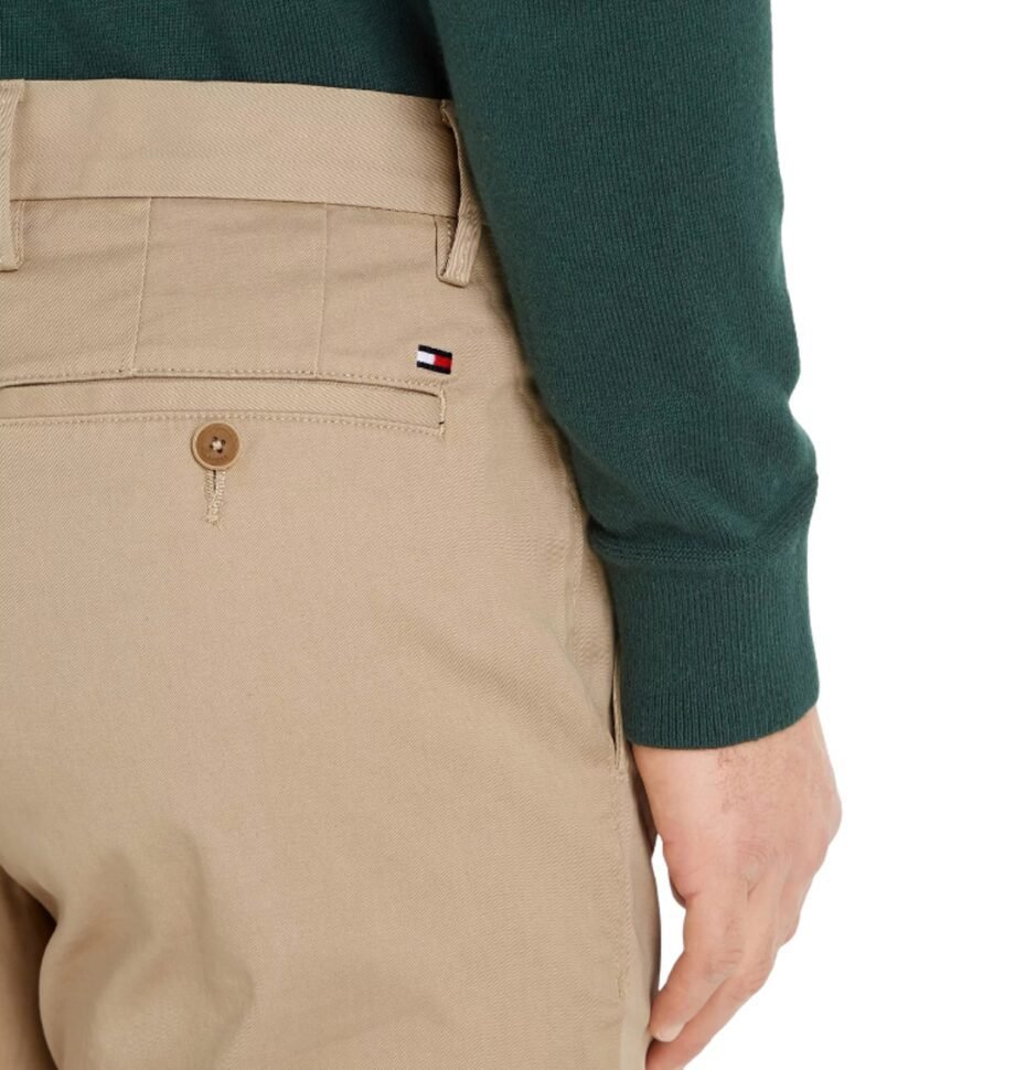 TOMMY HILFIGER