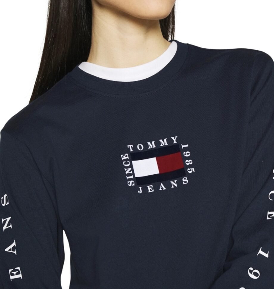 TOMMY JEANS