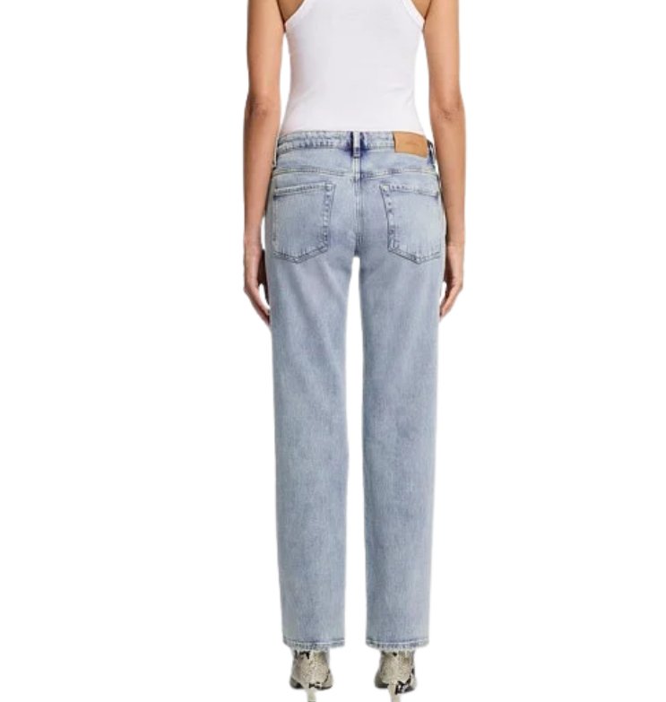 7 FOR ALL MANKIND