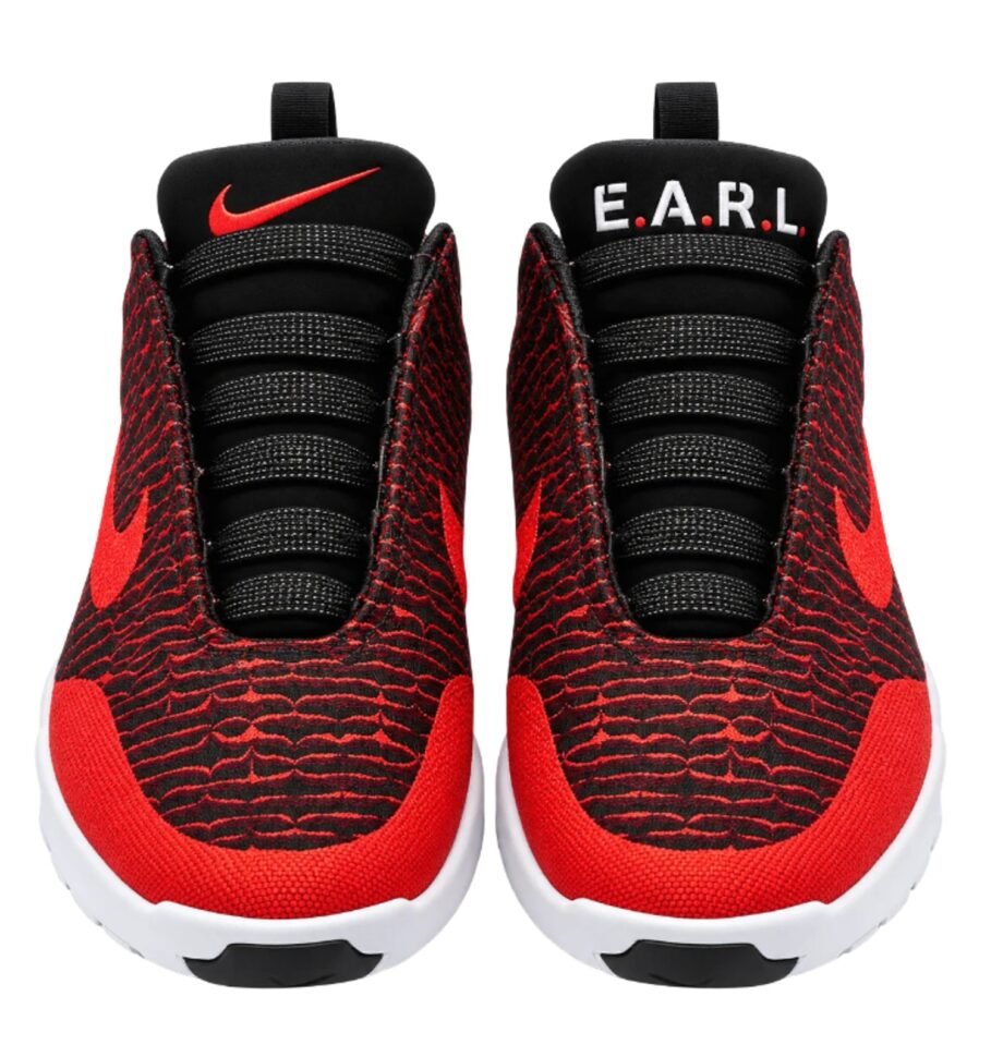 NIKE HYPER ADAPT