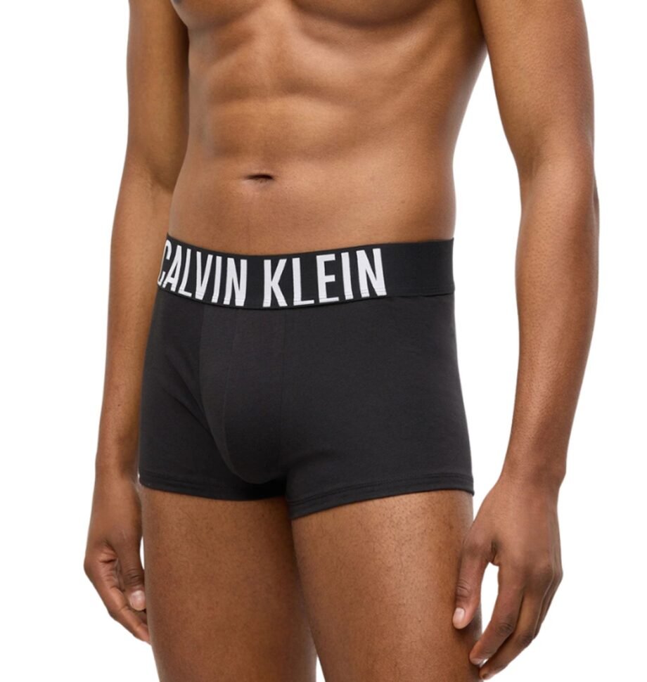 CALVIN KLEIN