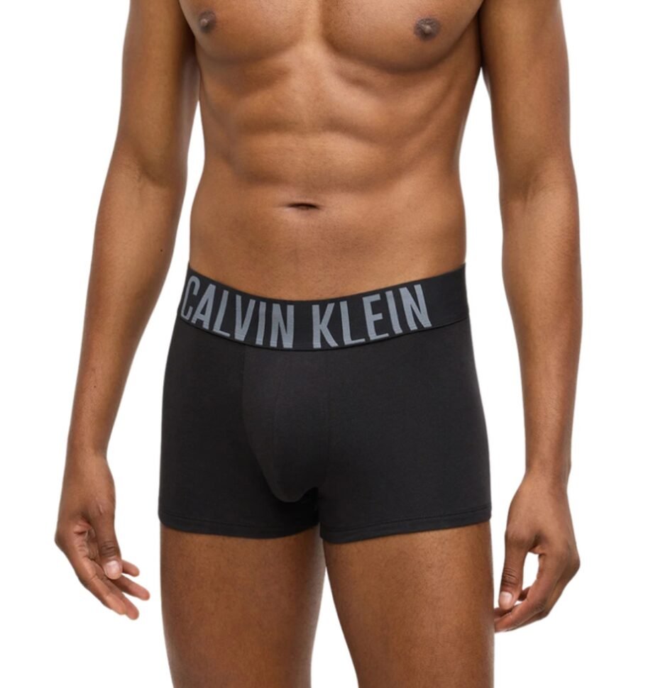 CALVIN KLEIN